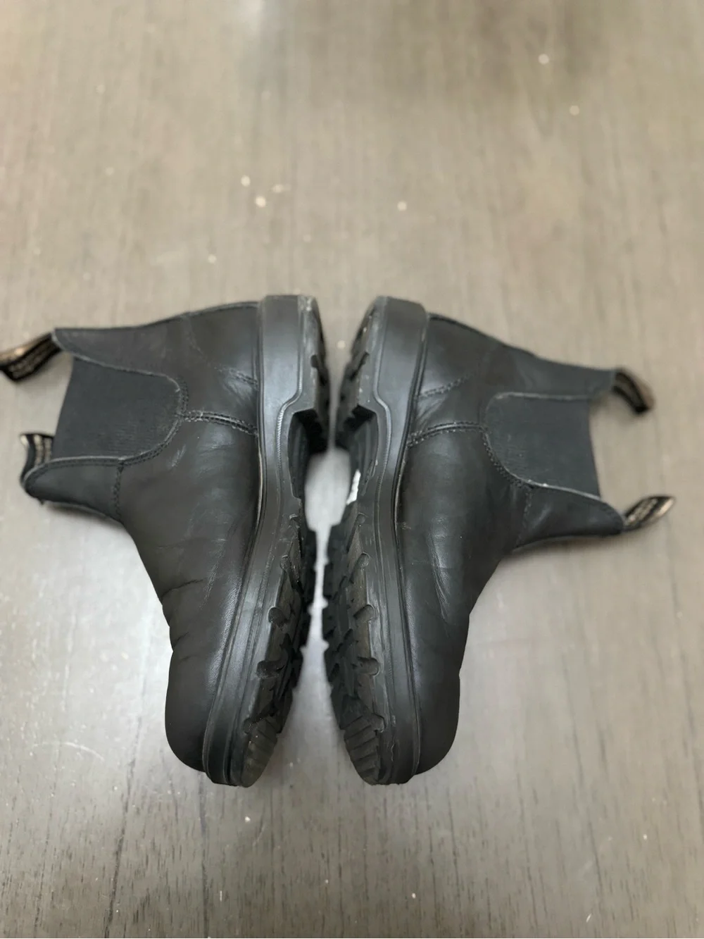 Blundstone Men's Black Leather Chukka Boots size 4.5